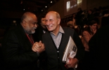 Arjun Appadurai <br />
Anthrologist of globalisation – USA <br />
Arjun Appadurai is currently Goddard Professor of Media, Culture and Communication at New York University (NYU). He is also Tata Chair Professor in the Tata School of Social Sciences (Mumbai) and Senior Research Partner at the Max-Planck Institute for the Study of Religious and Ethnic Diversity in Gottingen (Germany). He has held Chairs at Yale University, The University of Chicago, The New School and The University of Pennsylvania and has served as Advisor to UNESCO, The World Bank, UNDP, The Ford Foundation and many other international organizations. He is a member of the Academic Academy of Arts and Sciences. He has published extensively on globalization, media and the culture industries.